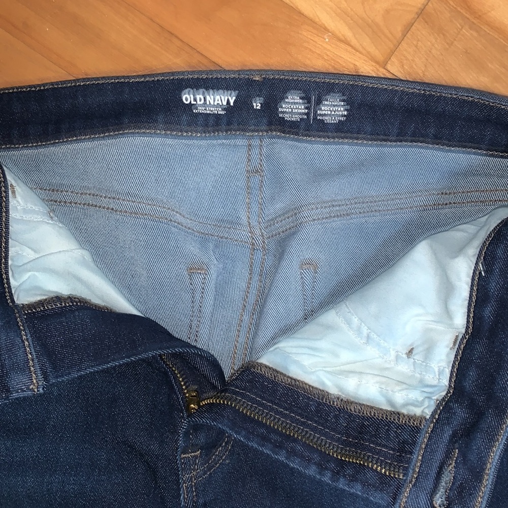Blue Jean - Picture 5 of 6